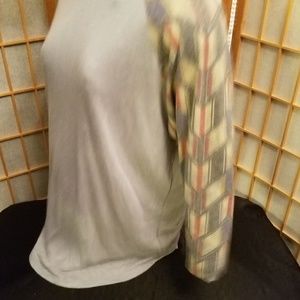 LulaRoe long sleeve jersey t-shirt